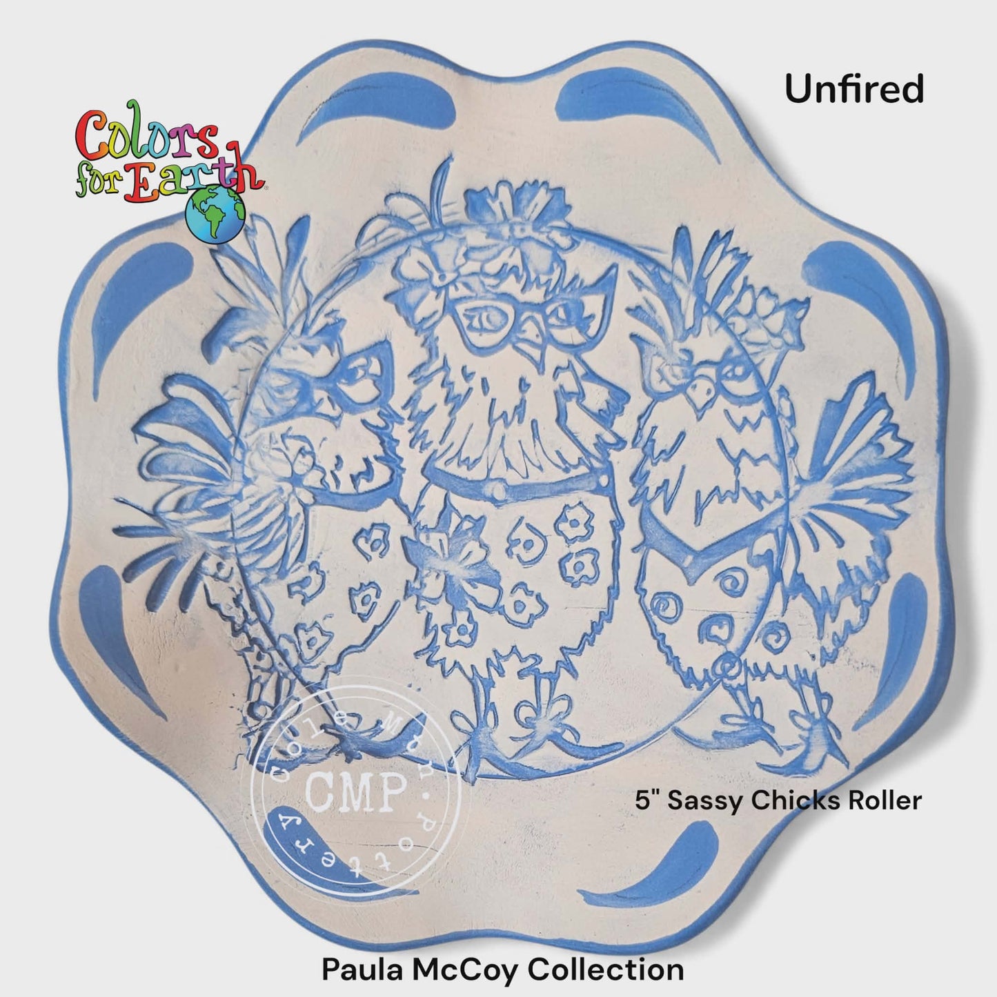 Sassy Chick's Trio - 5 inch by Paula McCoy