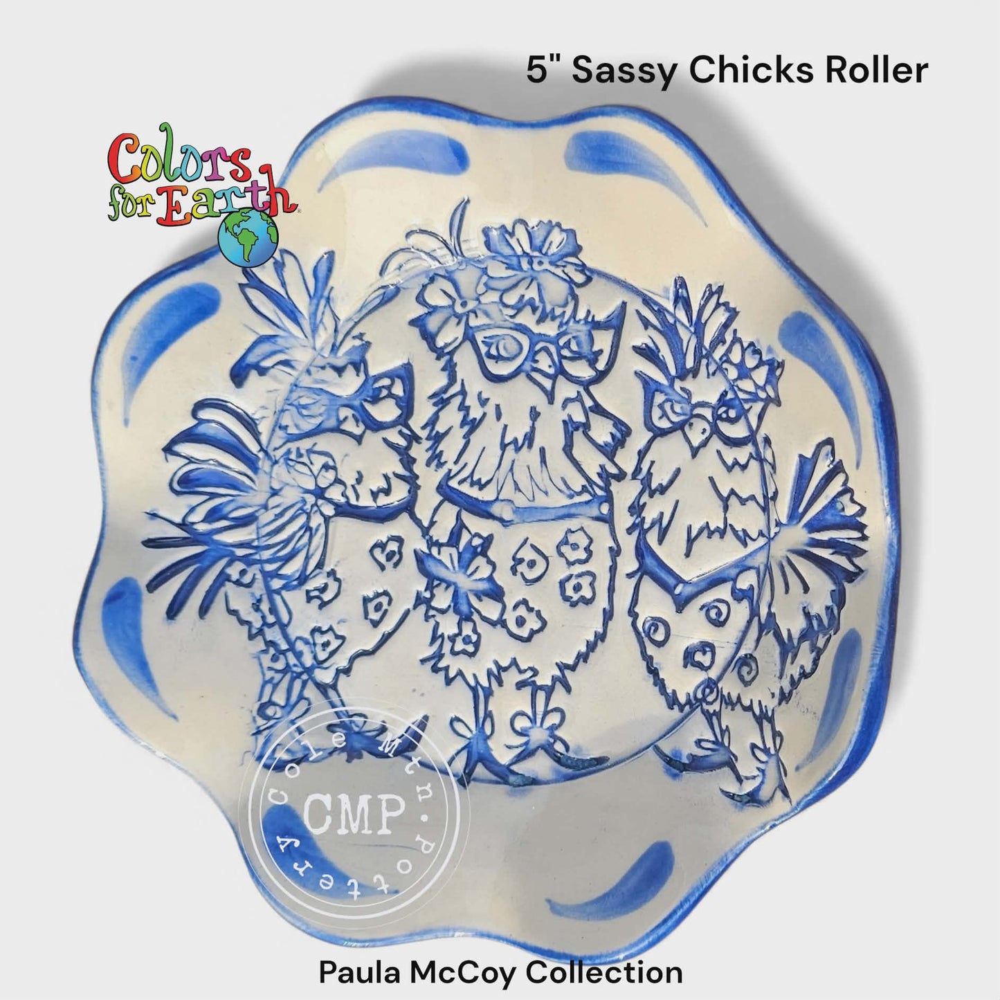Sassy Chick's Trio - 5 inch by Paula McCoy