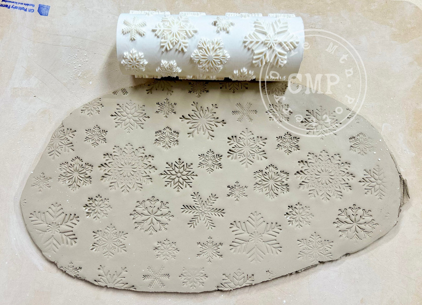 Snowflake textured roller